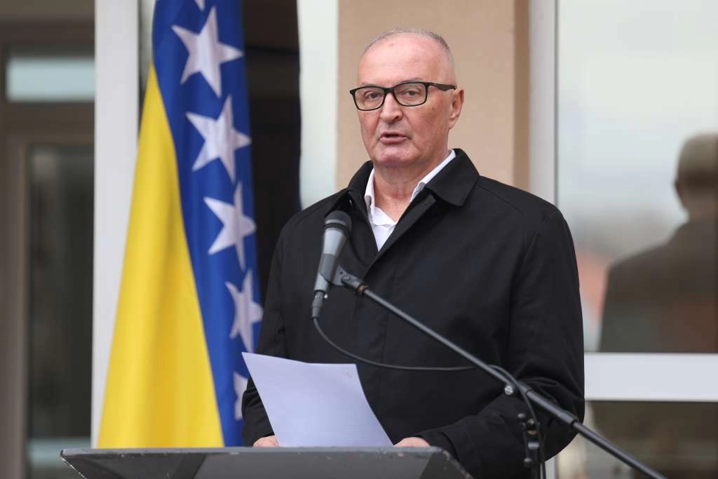 Vučić naučio da je Drina ipak granica